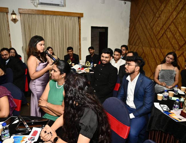 Team members at ET's Fourth Year Anniversary Celebration - Photo 5
