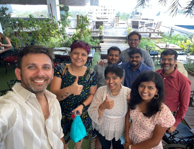 Lunch with team members in Yerawada 2022 - Photo 2
